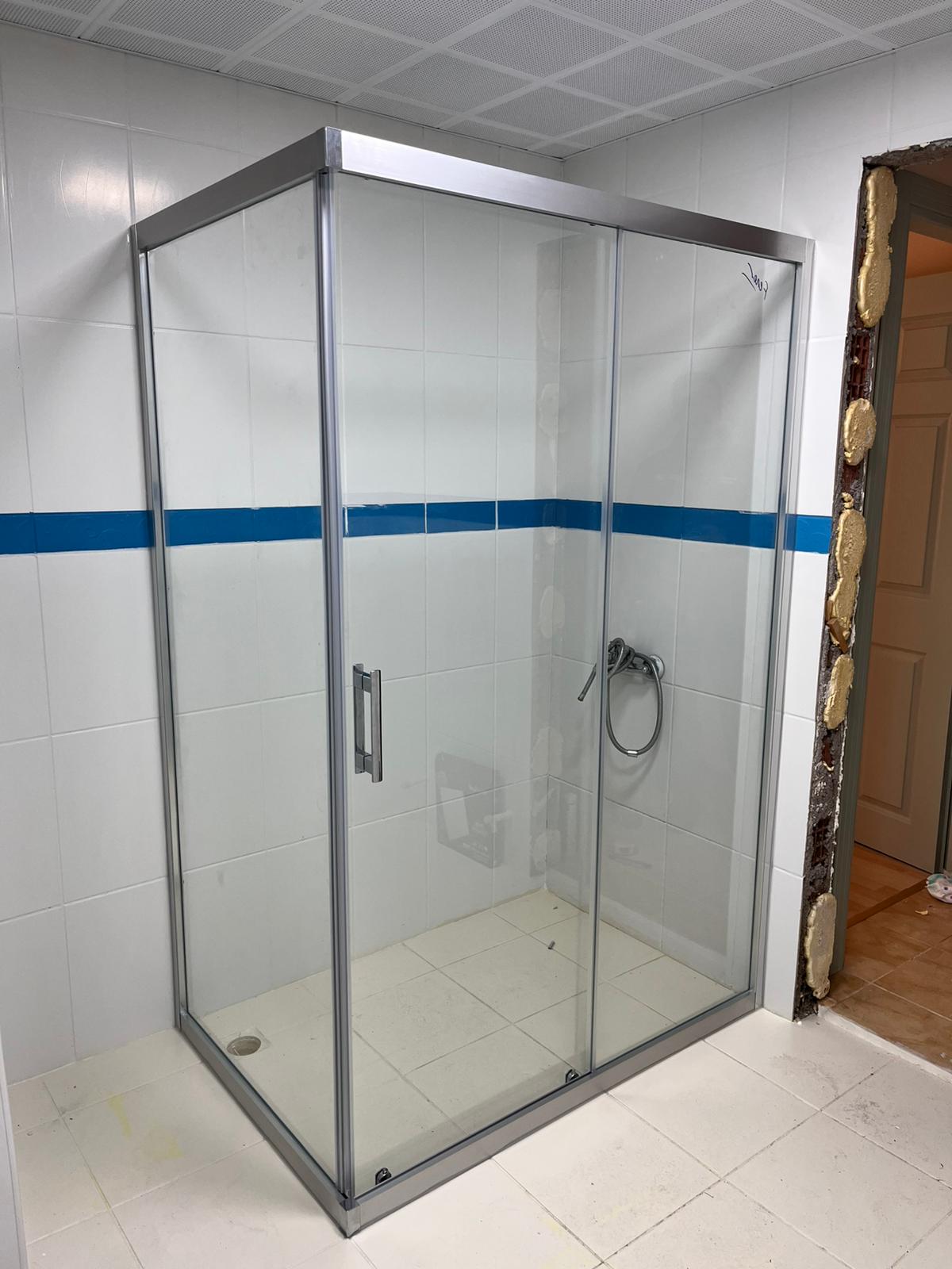 Antalya Premium Altın Profilli Duşakabin Modeli